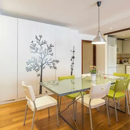 Sleeping To The Sound Of Fado * 리스본